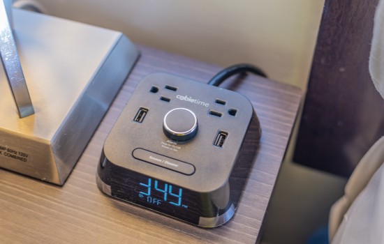 Annex King Clock
